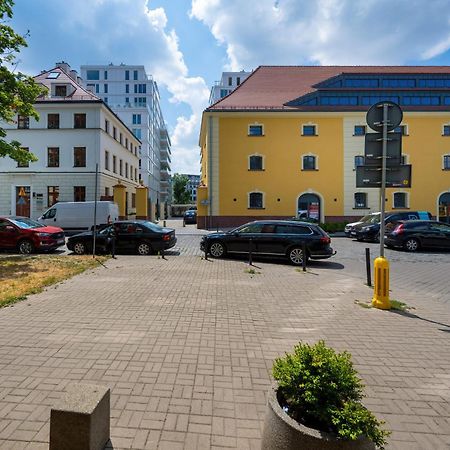 Elegancki Apartament Z Parkingiem Blisko Starego Miasta By Noclegi Renters Wrocław Exterior foto