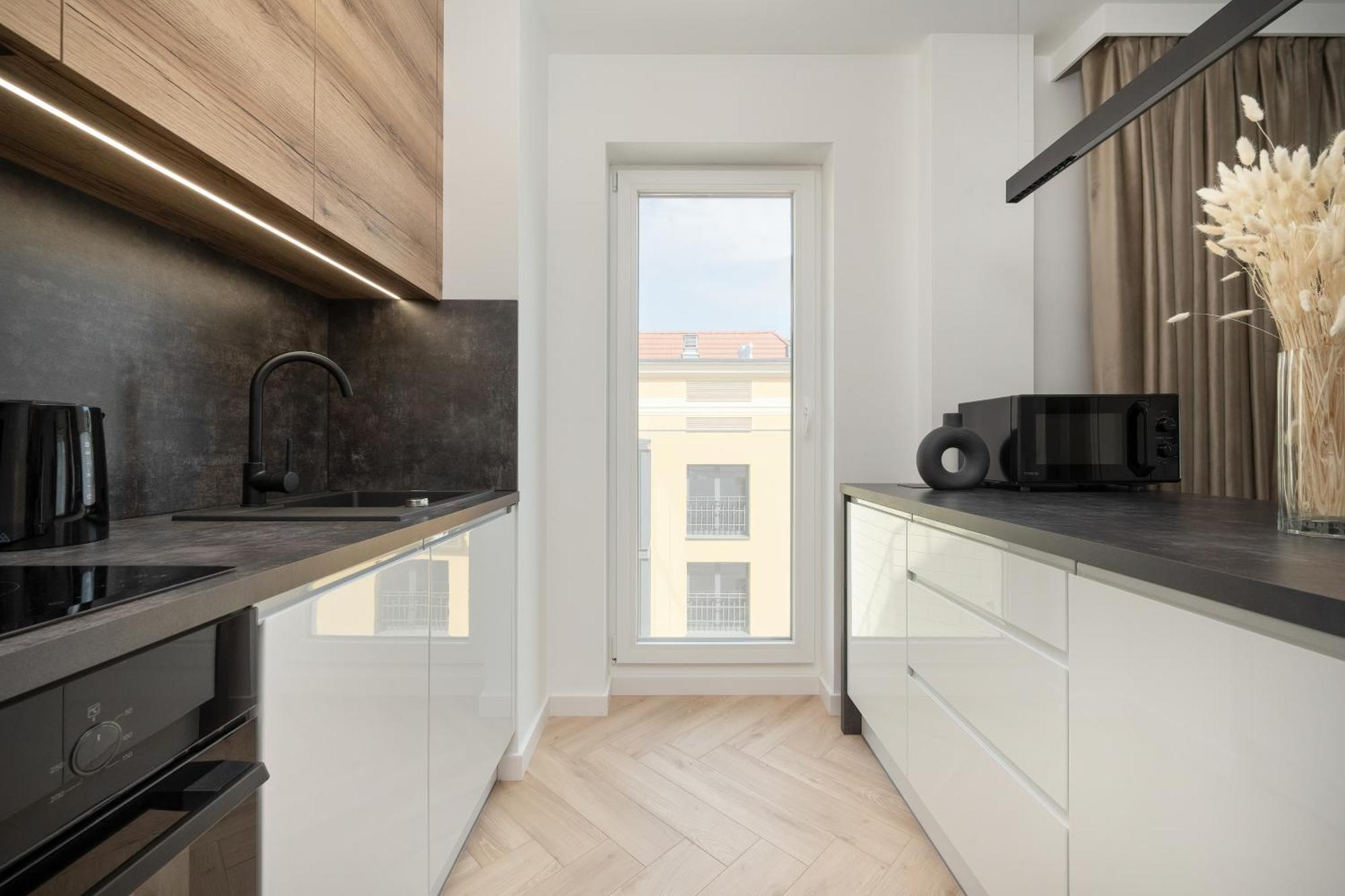 Elegancki Apartament Z Parkingiem Blisko Starego Miasta By Noclegi Renters Wrocław Exterior foto