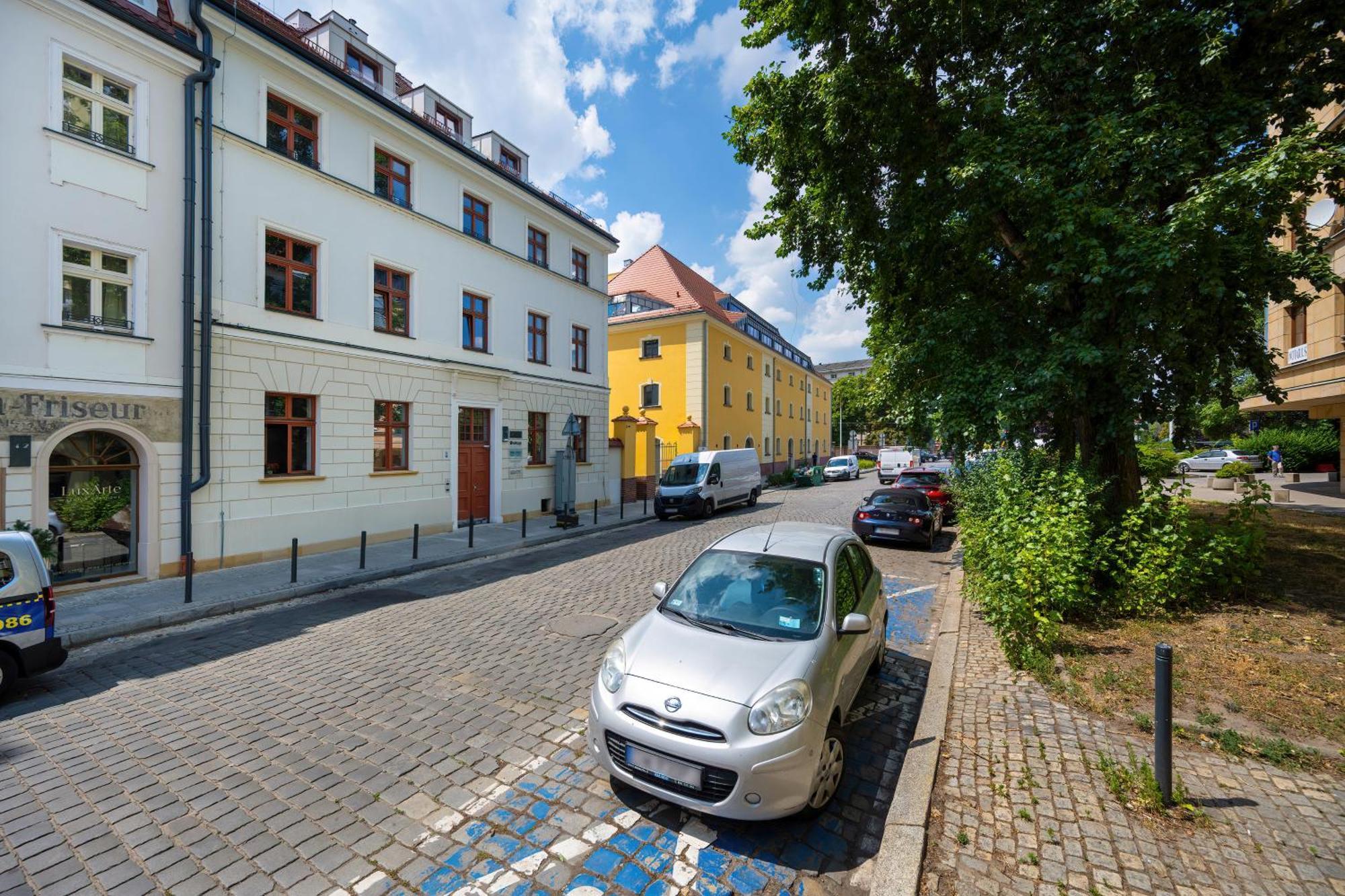 Elegancki Apartament Z Parkingiem Blisko Starego Miasta By Noclegi Renters Wrocław Exterior foto